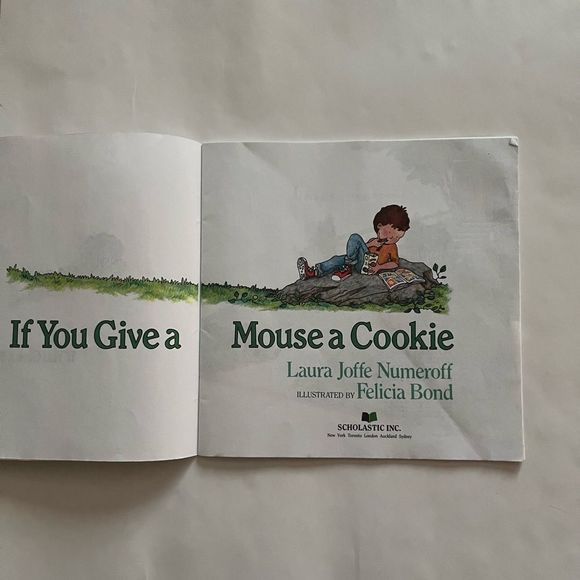 Laura Numeroff If You Give A Mouse A Cookie - Picture 3 of 7